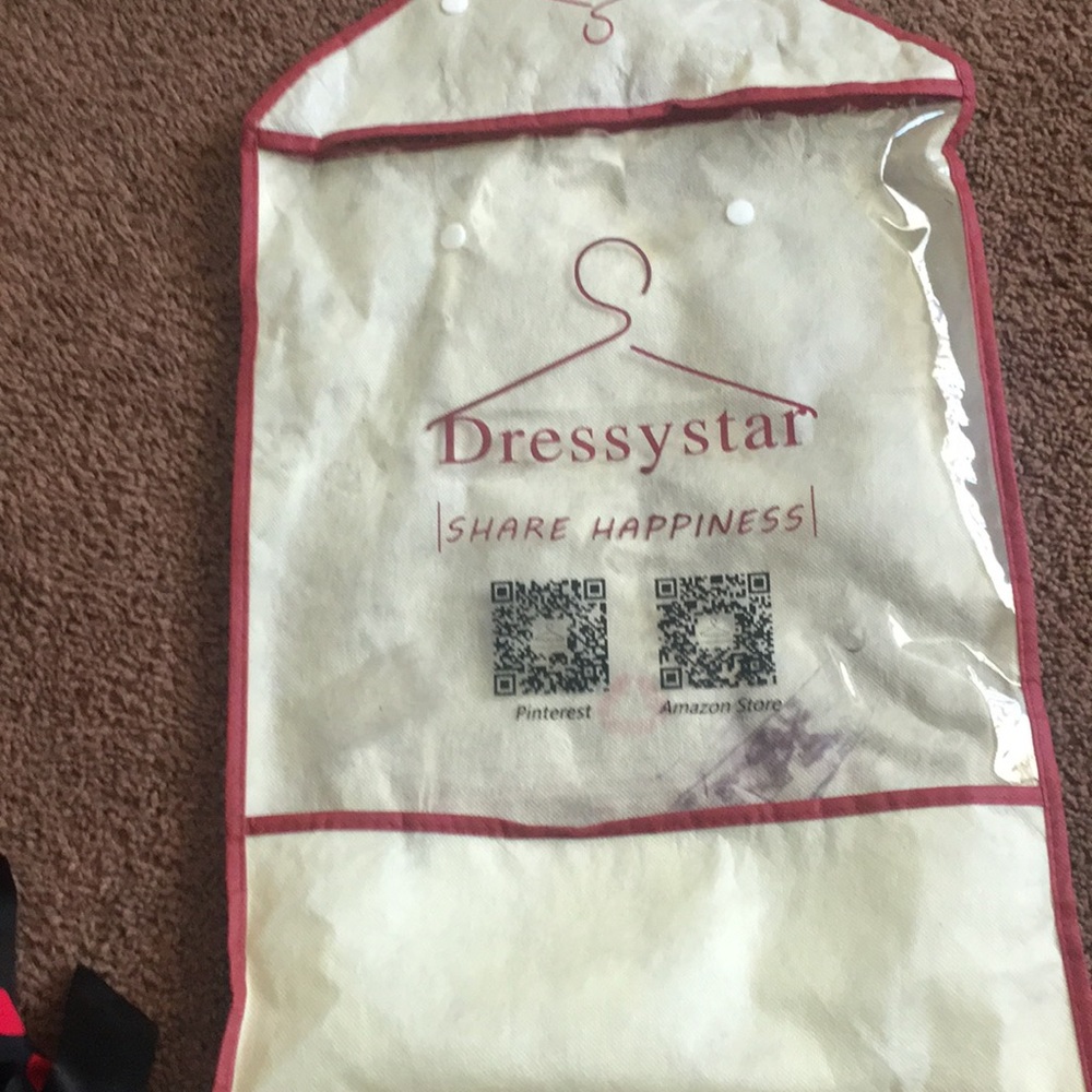 Dress - Picture 6 of 7